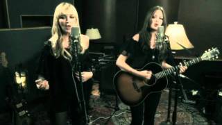 Vignette de la vidéo "The Pierces - You'll Be Mine (Live Acoustic)"