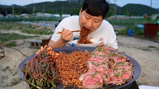 Jjajang ramen with grilled Beef strip loin - Mukbang eating show