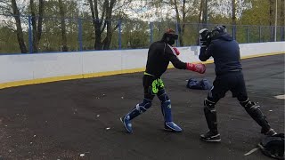 Boxing training match to practice combinations