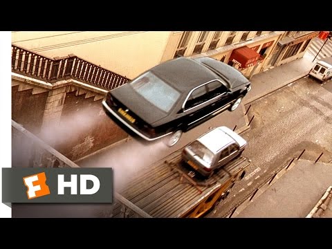 The Transporter (1/5) Movie CLIP - A Sick Car Chase (2002) HD