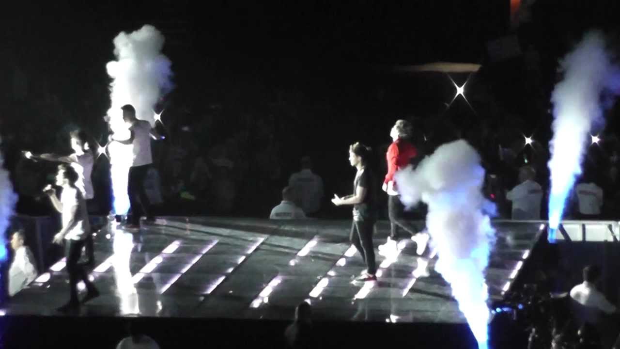 One Direction - LG Arena view from Showdeck - Teenage Kicks/One Way or another