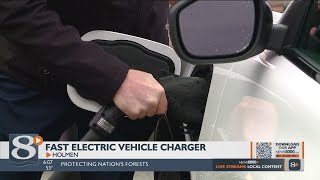 Kwik Trip adds electric vehicle fast charger in Holmen