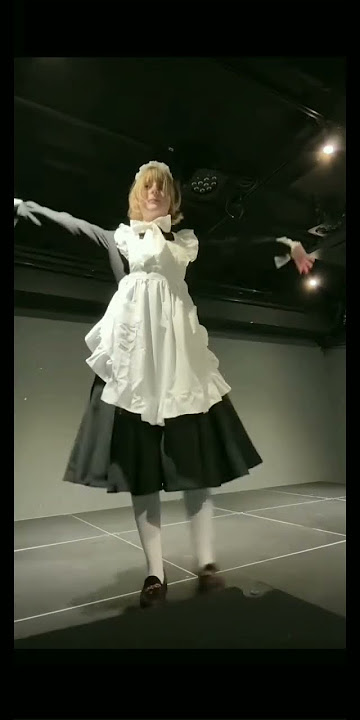 ELLA FREYA CUTE POKEMON DANCING💝💖#ellafreya #residentevil4remake
