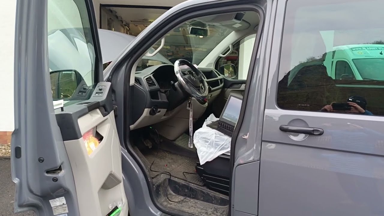 VW T6 WEBASTO rozšíření prihřívače HG + WEBASTO teplovzdušné včetně druhé baterie a dobíjení VICTRON