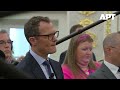 Trump Says Iranian People Want to Fight Without Weapons | APT