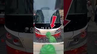 Tramvayın Kör Noktasında Kalan Çocuk