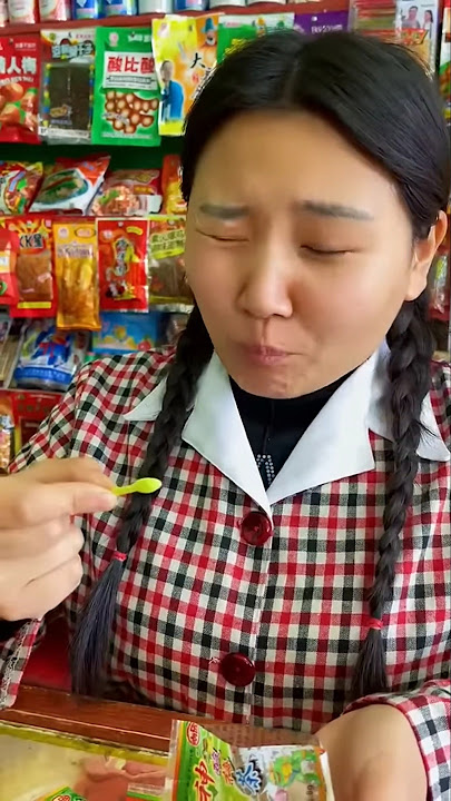 aSmr 🤮✨🤢🍒🍭🙀AMERICA'S ORIGINAL DUBBLE BUBBLE GUM...4