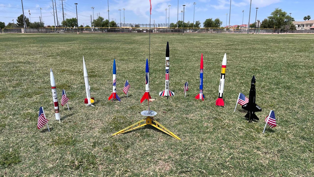 Patriotic Model Rocket Launch - YouTube