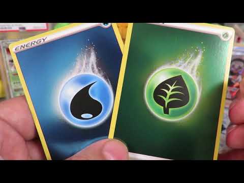 RAINBOW RARE PULL! Opening a Pokemon Champion's Path Elite Trainer Box!