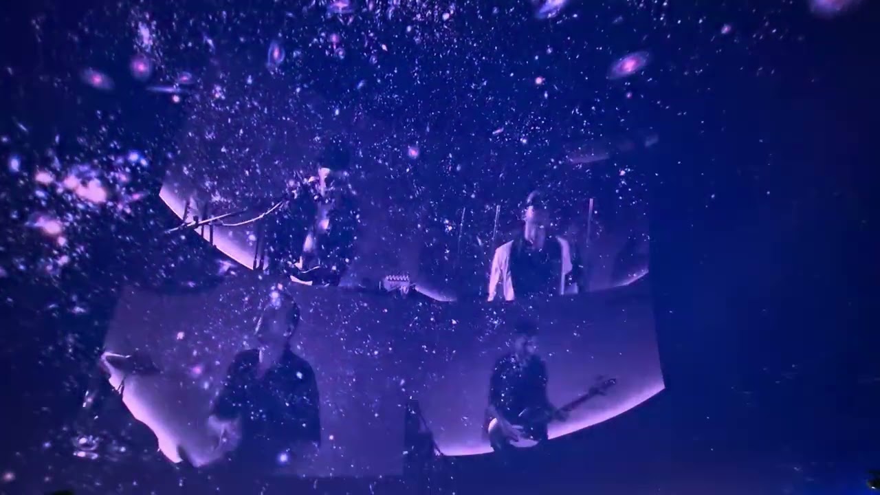 U2 TWO (tribute band) @ Omniversum, The Hague - All I Want Is You / Where The Streets Have No Name