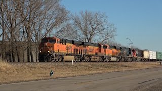 3 Trains, UP mix through the crossover, CN grain train, and a high powered CN L571 on Christmas day!