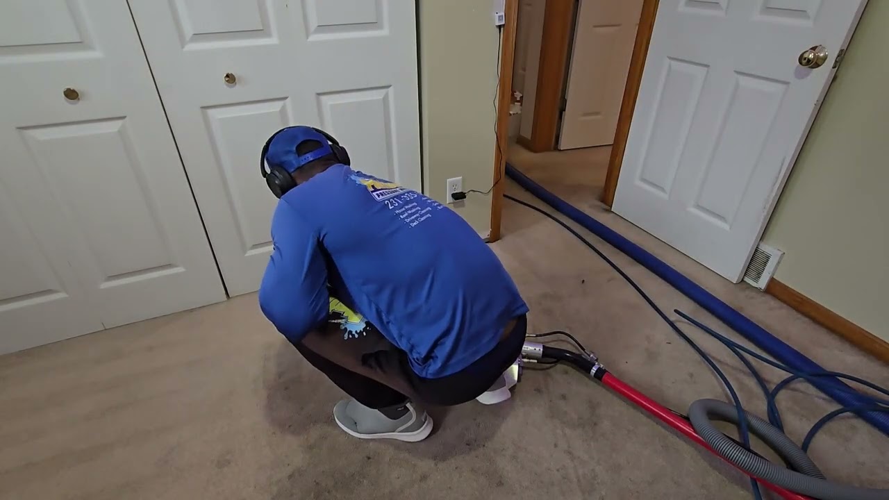 Hot Water Extraction[ Extremely Dirty Carpet #deepcarpetcleaning #asmrcleaning #beforeandafter