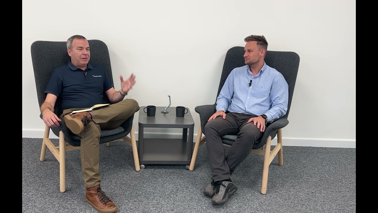 Cobot Weekly ┃ EP1 ┃How to Use the I/OS , Cobots with Machine Tending,  Talking to Tom Helliwell