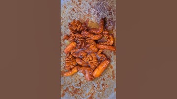 Nhìn Ruột heo khìa nước dừa ngon quá cả nhà ơi