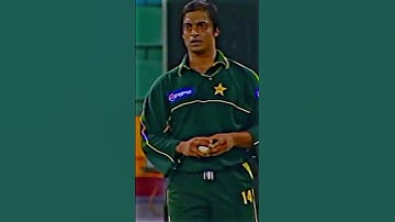 Shoaib akhtar bowling action #shorts #shoaibakhtar