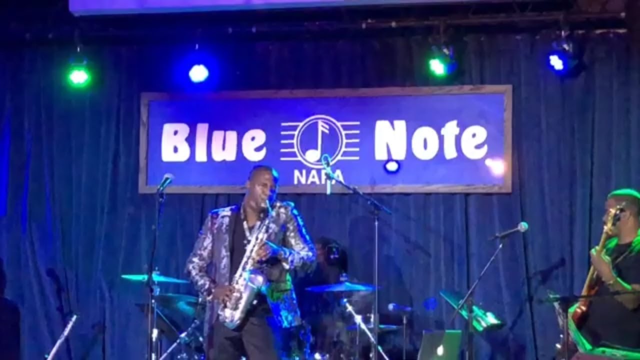 Eric Darius - DESPACITO (Live)