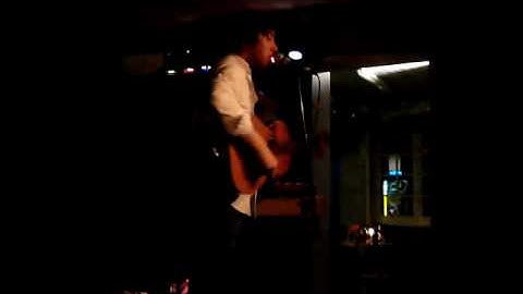 Bishop Allen - Click, Click, Click, Click (live)