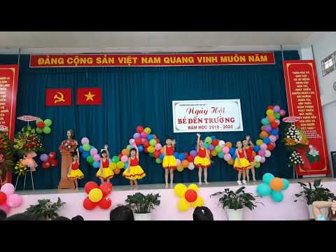 Ngày hội đến trường năm học 2019-2020.tiết mục khối lá em đi chơi thuyền