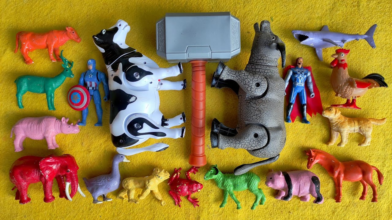 Membersihkan hewan lucu bebek angsa, sapi, ayam, anjing, rusa, kuda, panda, kodok, domba, gajah