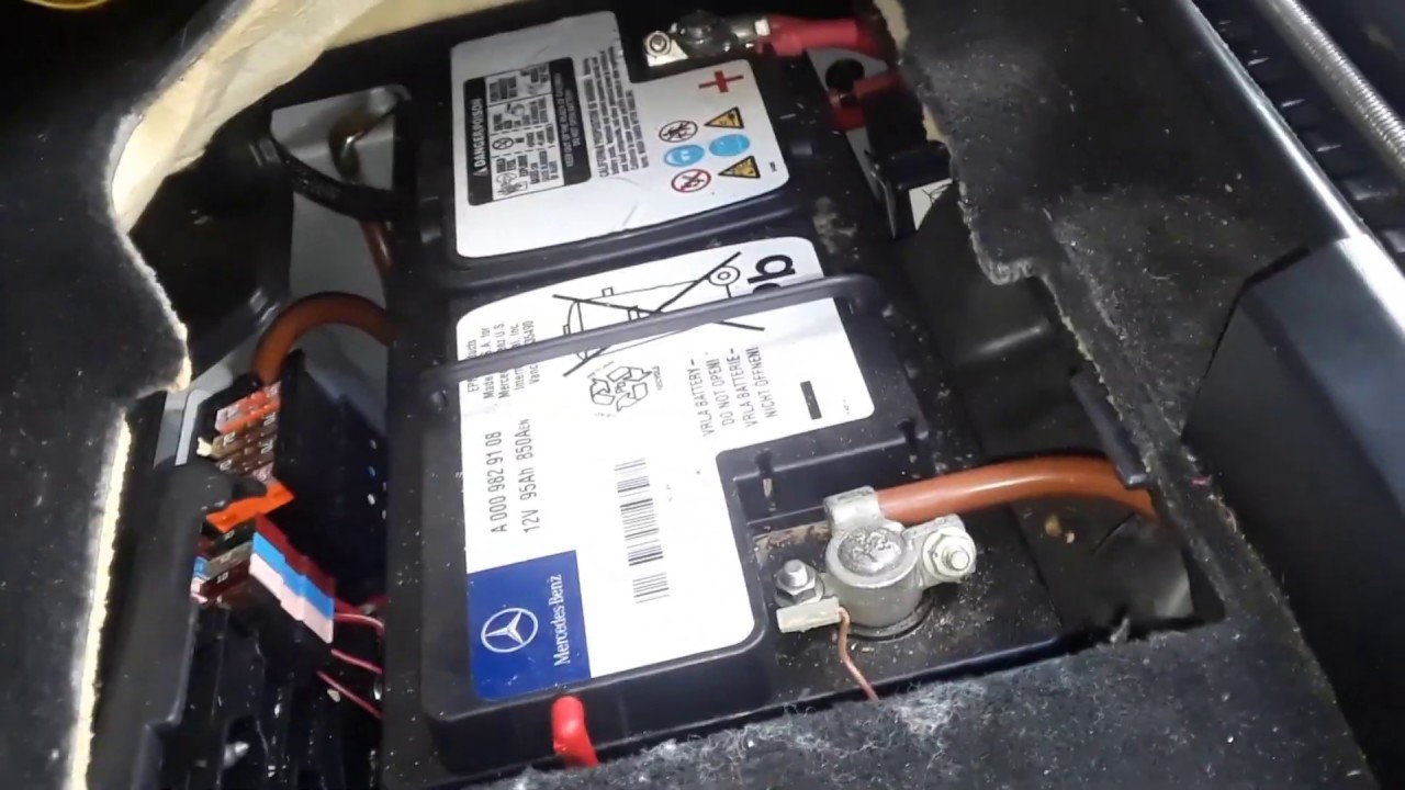 Mercedes GL450 GLK 350 GL 350 GL 550 Battery Locations & How to Jump