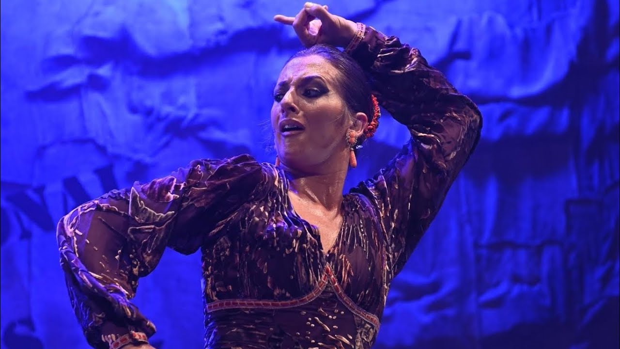 Paula Salazar. “Taranto” Final del festival del cante de las minas 2022