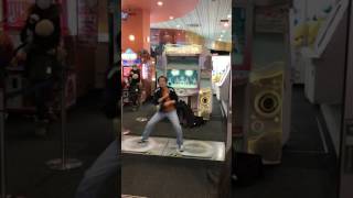 Osaka Dotonbori - Dance Evolution Master Arcade Game No Look!