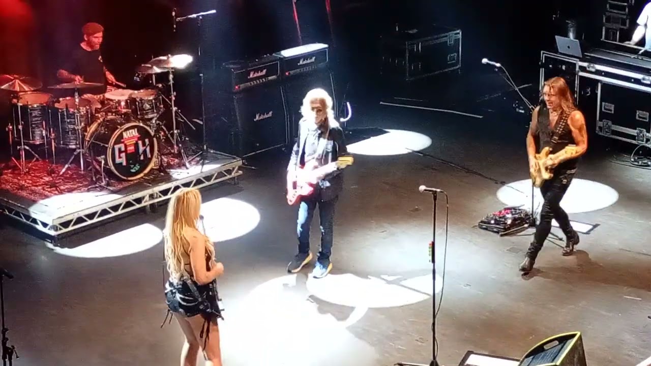 Glenn Hughes  with Sophie Lloyd - Burn - Shepherds Bush Empire - 18 Oct 2025