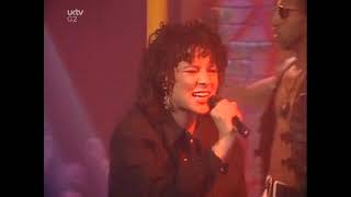 Louchie Lou & Michie One - Shout [totp2]