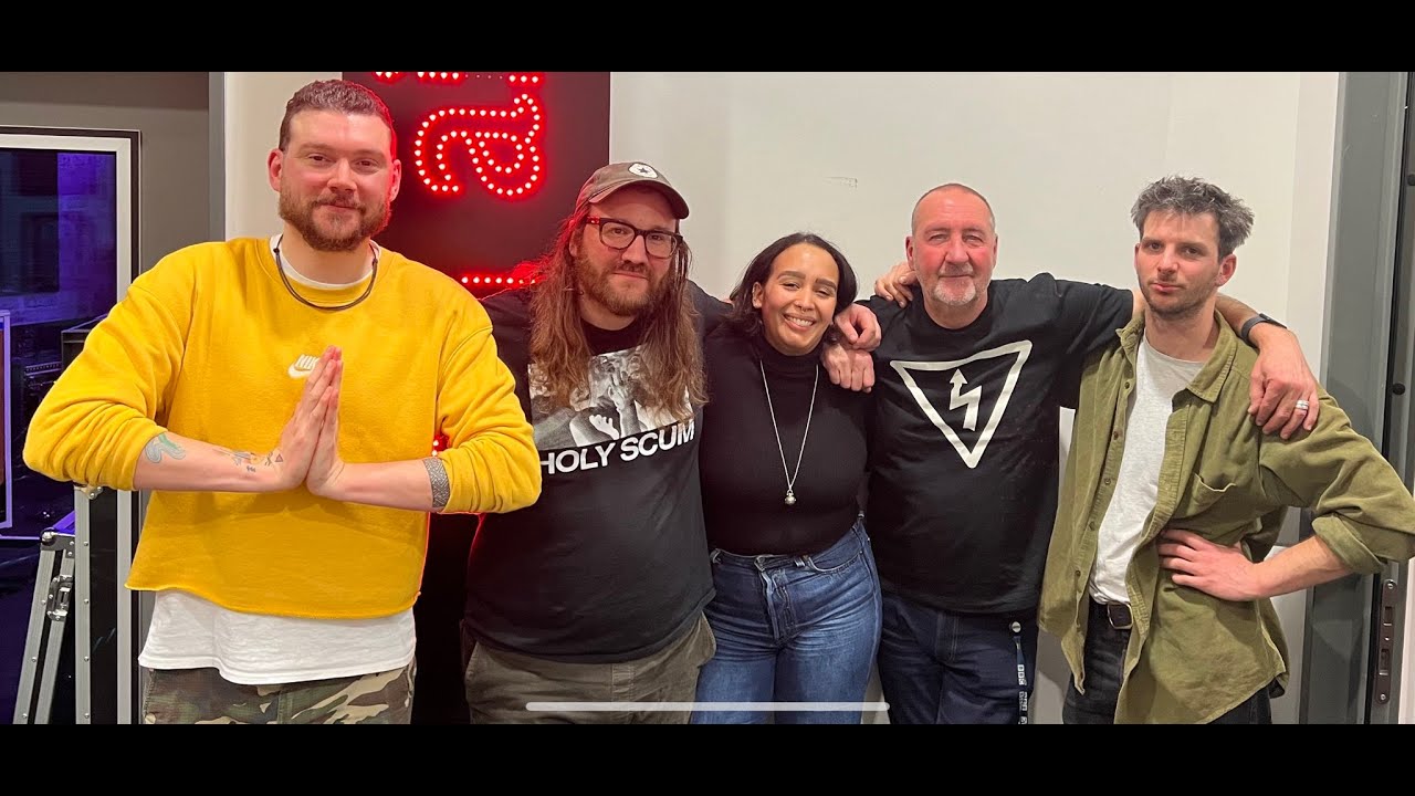 Mandy, Indiana - Interviewed by Marc Riley  : Live in session  : BBC Radio 6  - 02.03.23