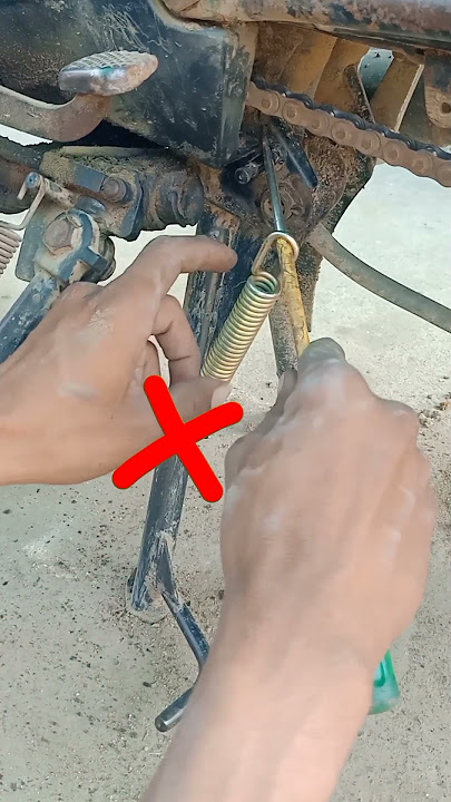 Splendor Main stand spring fitting|How to Change Stand spring Center Stand spring#shortvideo #viral