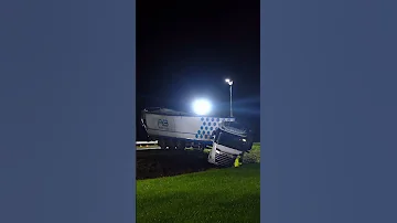 Geschaarde #vrachtwagen  N381 Oosterwolde