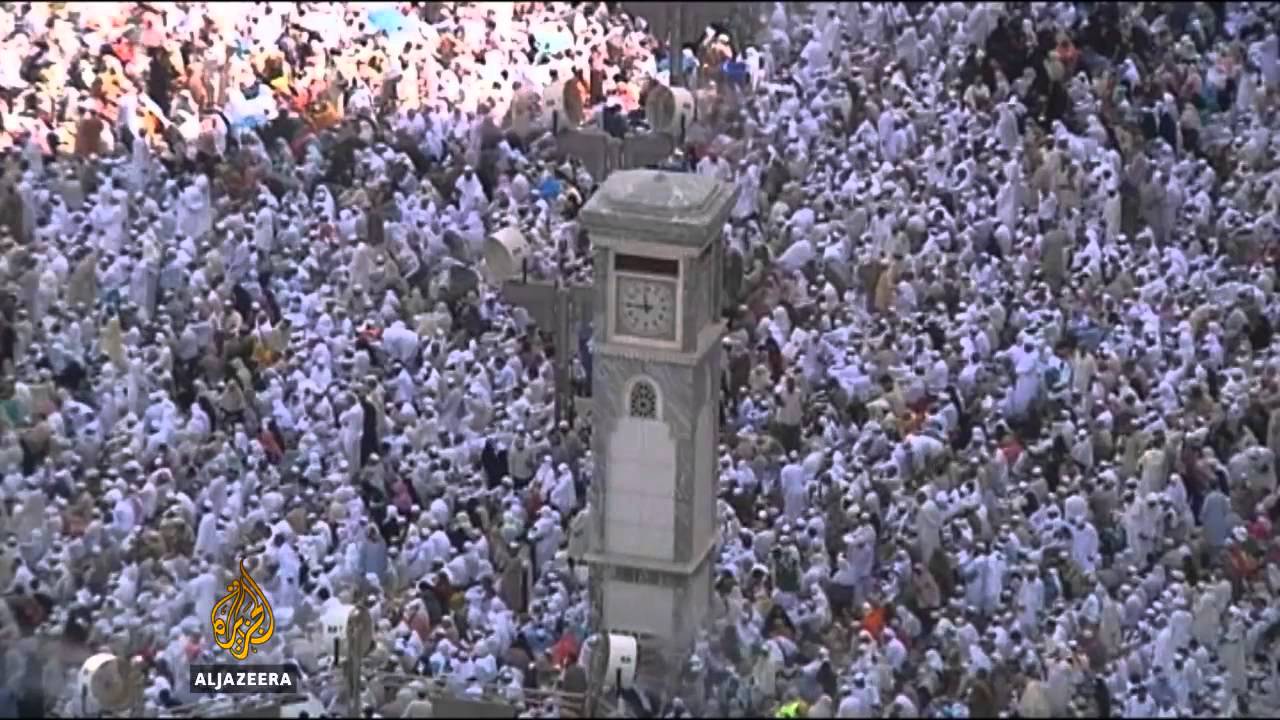 خلافات حول تحديد موعد بدء عيد الأضحى - قناة الجزيرة البلقان