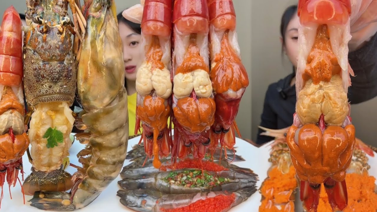 [ASMR] [MUKBANG] Giant Shrimp & Lobster Feast 🦐🦞 Exploding Roe, Juicy Seafood & Spicy Sauce
