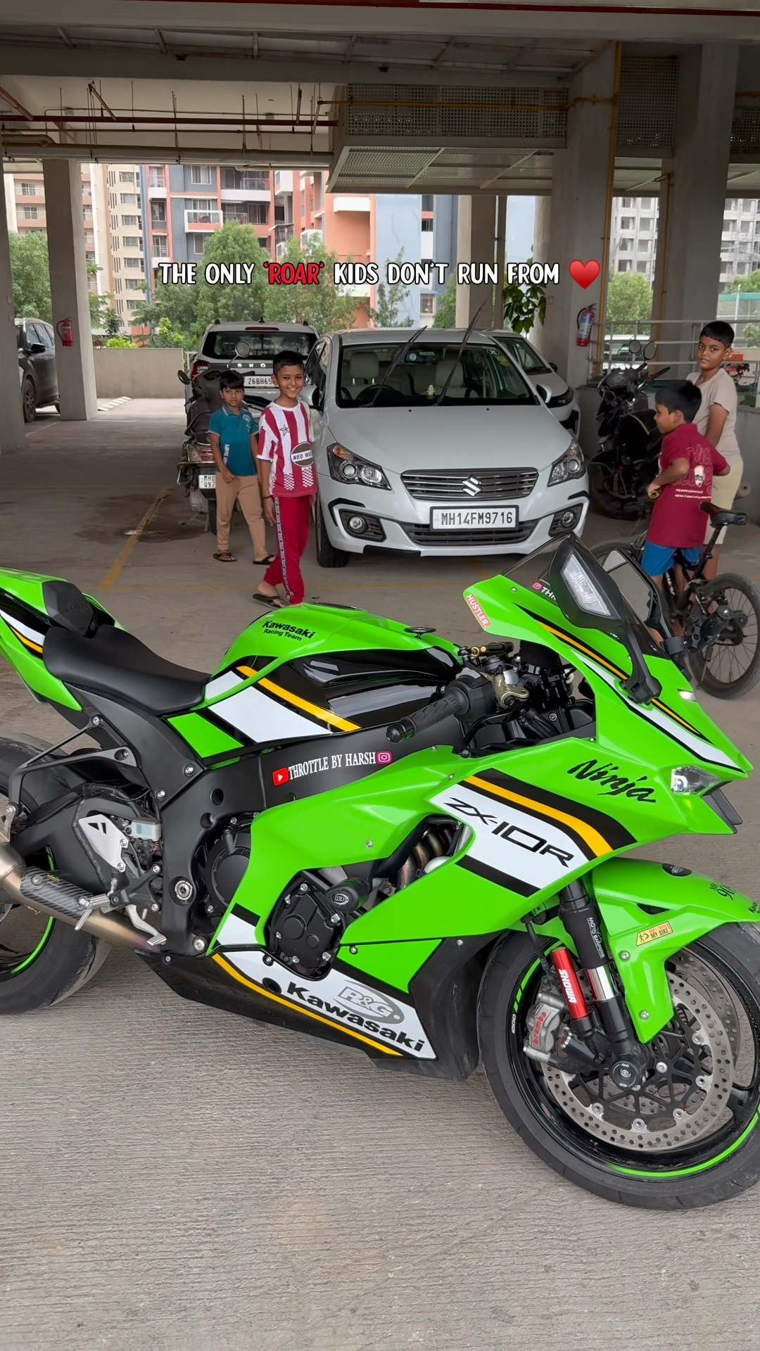 Kids Reaction to Loud Kawasaki Zx-10r ♥️ #zx10r #exhaustsound