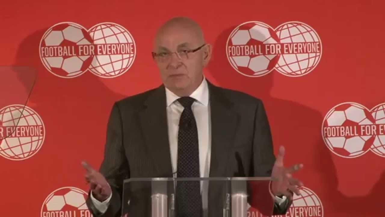 Van Praag licht FIFA-campagne toe
