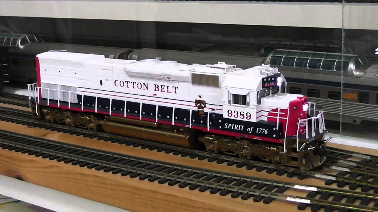 SD40T-2 Cotton Belt/Bicentennial #9389 - YouTube