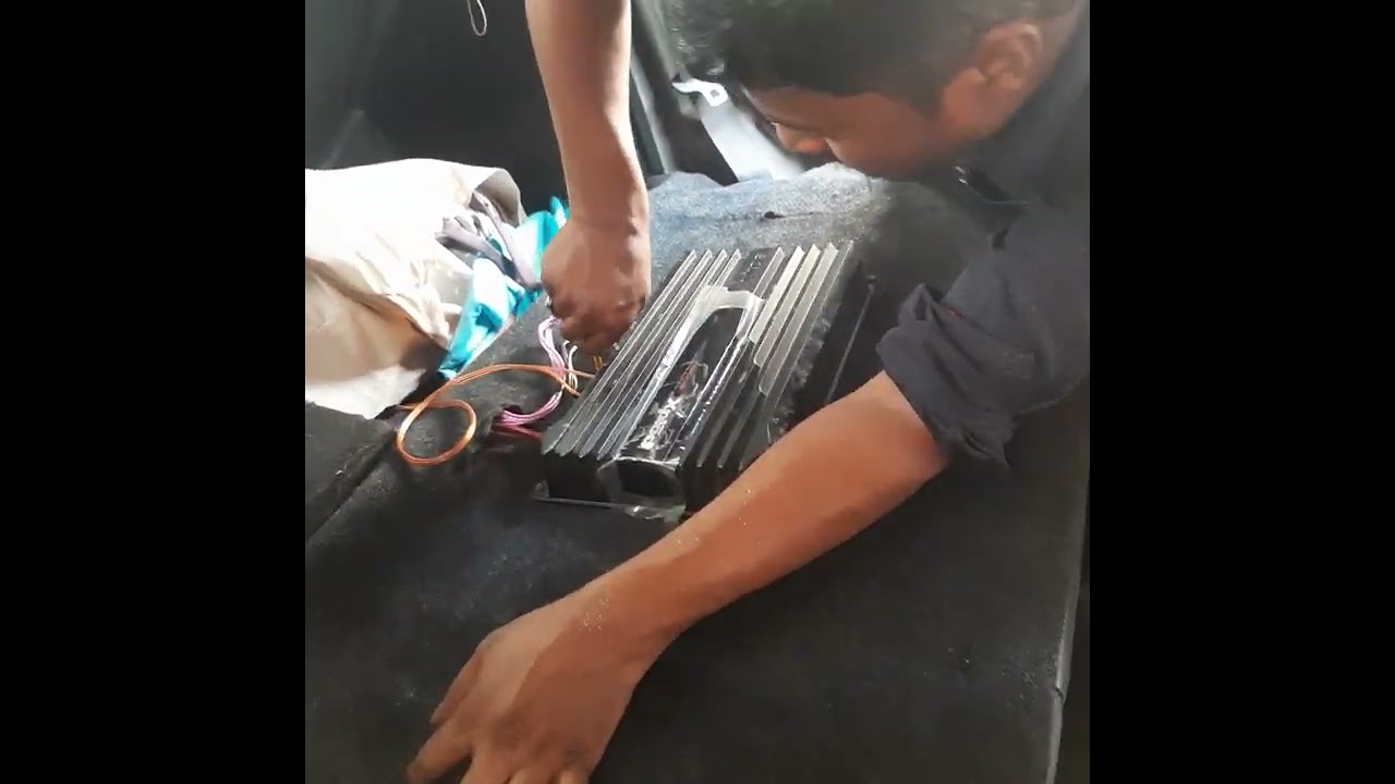 Sony Xplod Amplifier Modified Swift Car Full Bass 1800W