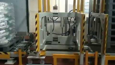 Inline pallet exchanger - TOPPY VSHAPE pallet stacker