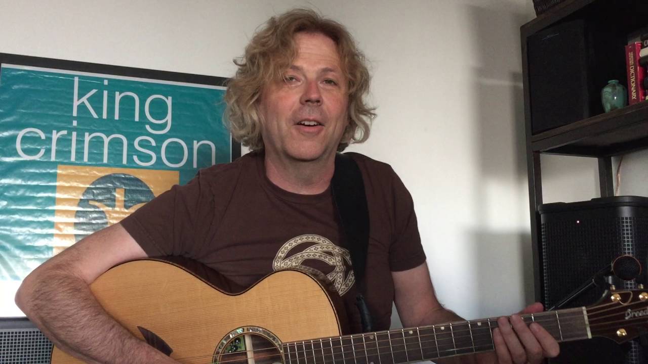 Xvive "Mike" pedal for natural acoustic guitar tones. Review by Paul