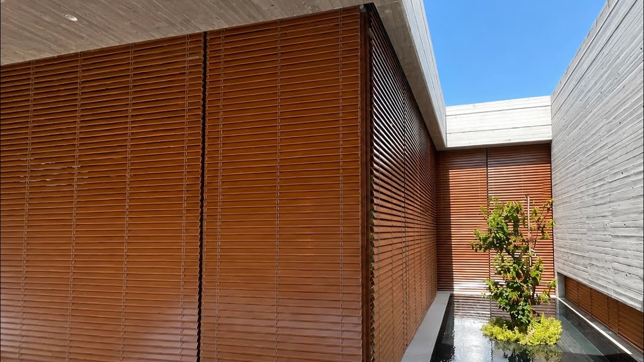 ‏CASE STUDY | Golden Oak architectural masterpiece Private Manor ￼