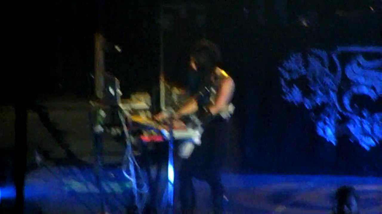 Skillet violin (live) YouTube