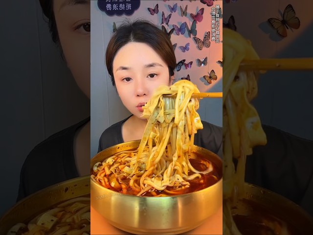 eating extreme spicy noodles | mukbang asmr eating
