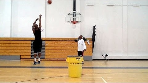 Stutter-Step Catch & Shoot Drill Pt. 2 | Dre Baldwin