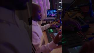 Who wants this one? #shorts #mpclive2 #beats #shortfeed #hiphop #shortvideo #musicproducer