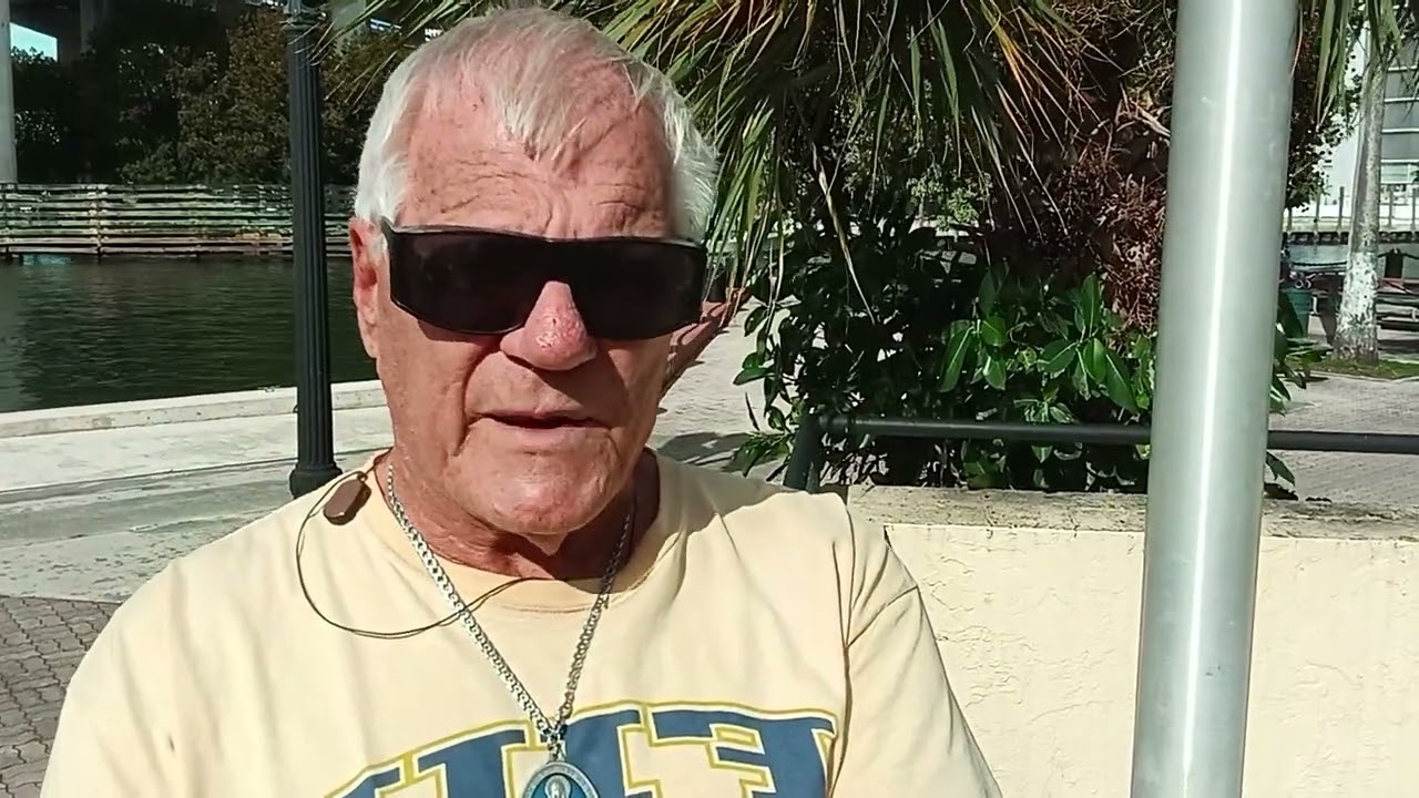 Feliz Navidad from Miami!