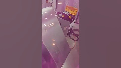 UMW Industrial fiber laser welding robot