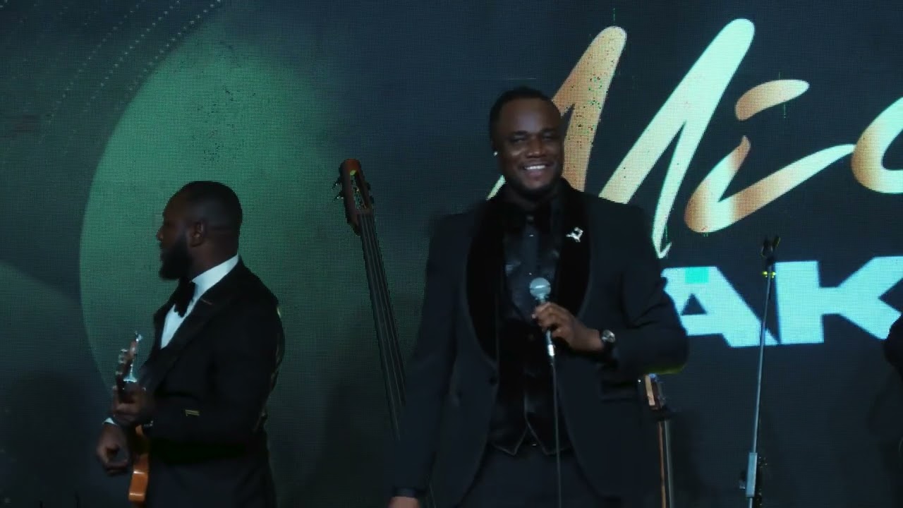 Concert Hilton - Paul Bakenda ( L’amour est une personne)