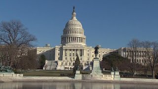 Government shutdown looms as lawmakers wait for Trump on DACA