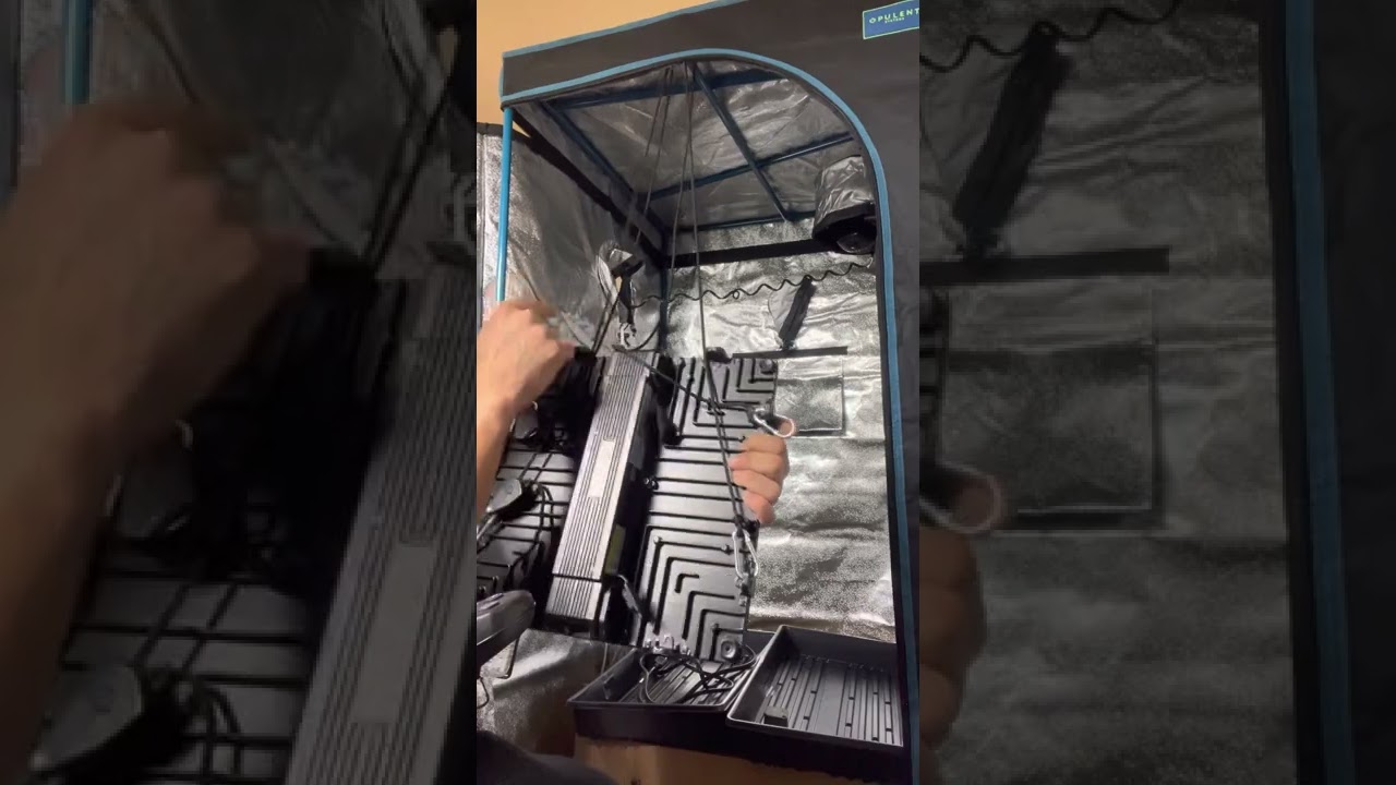 Hanging this Groplanner 1500 in my new tent