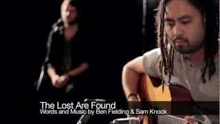 Video thumbnail of "Hillsong Live - The Lost Are Found (Dios Sobre Todo) - Acoustic"